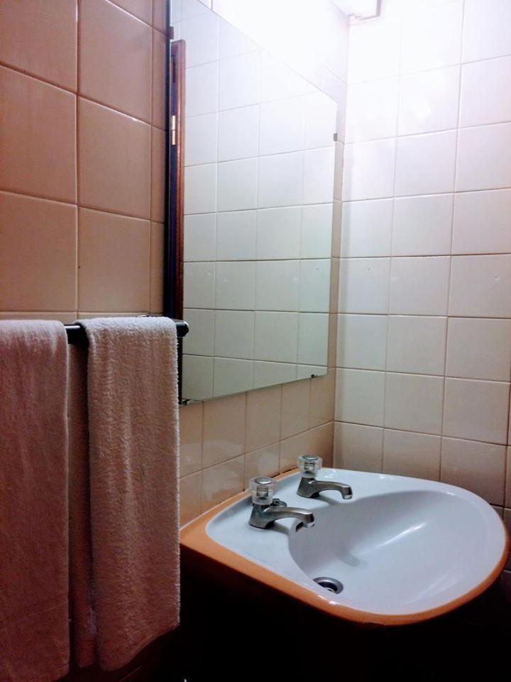 Pensao Suissa Hotel Vale de Cambra Luaran gambar
