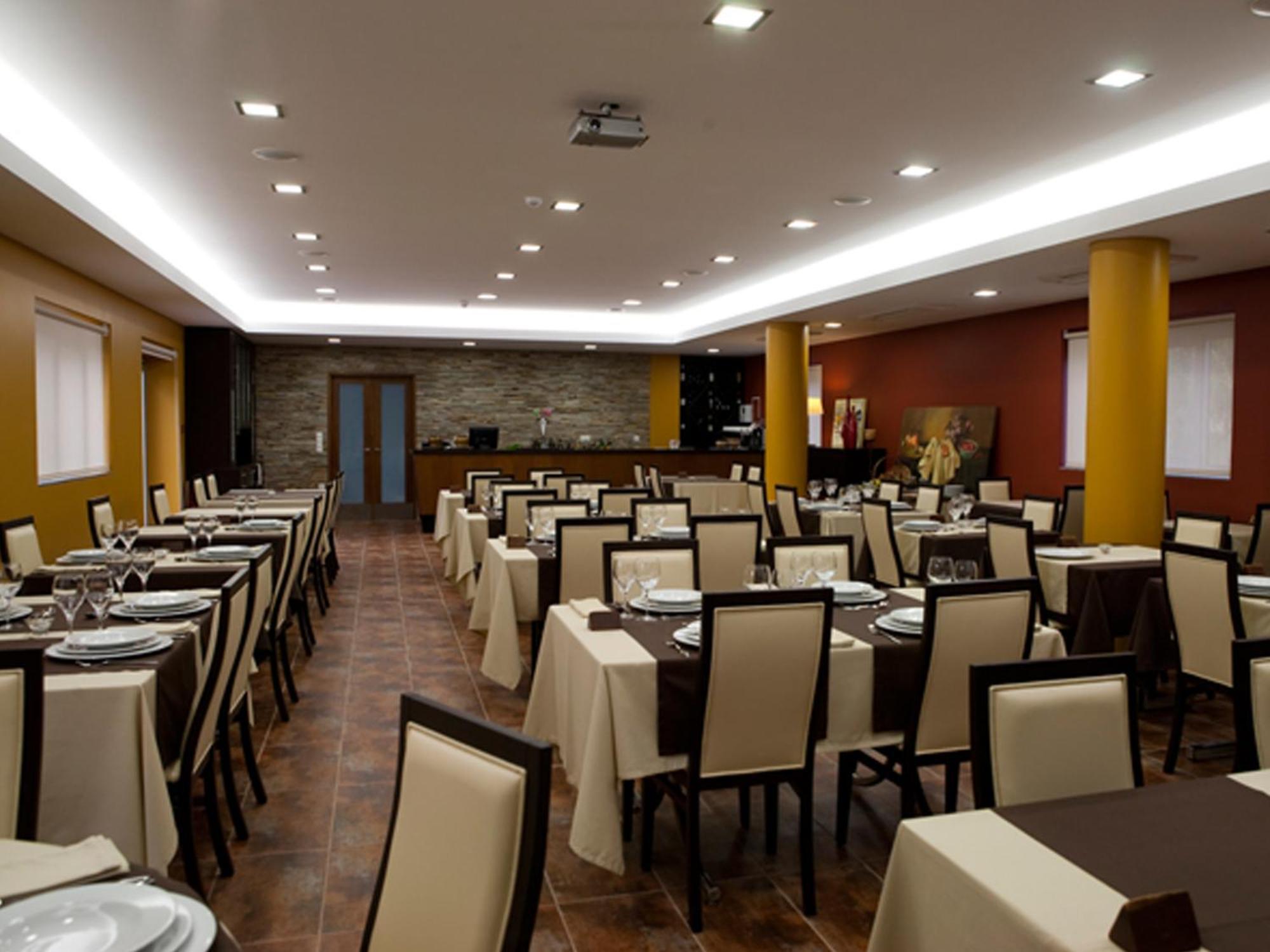 Pensao Suissa Hotel Vale de Cambra Luaran gambar